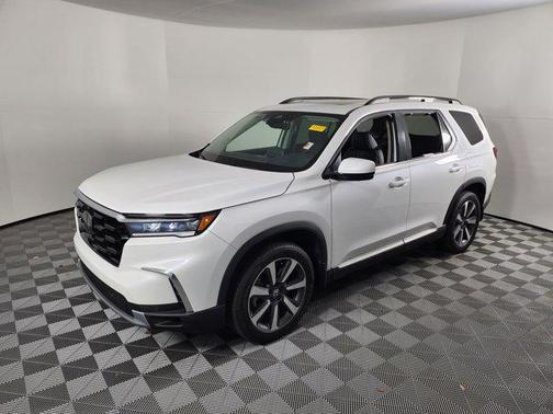 2025 Honda Pilot Elite