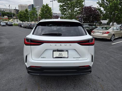 Eminent White Pearl 2025 Lexus NX 350h Premium