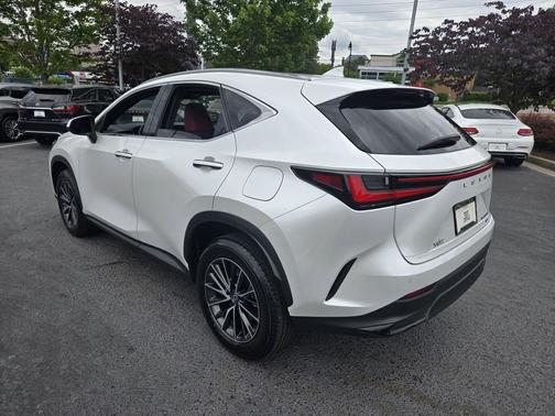 Eminent White Pearl 2025 Lexus NX 350h Premium