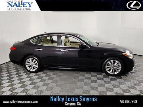 2011 INFINITI M56 Base