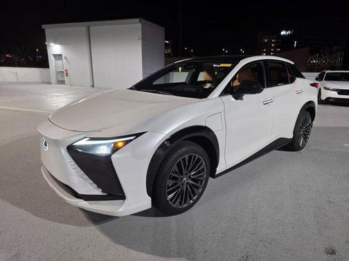 2023 Lexus RZ 450e Luxury
