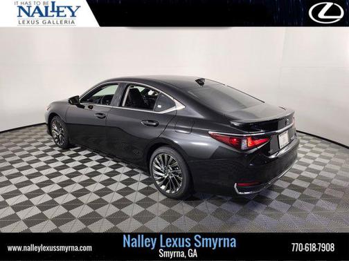 2025 Lexus ES 300h Ultra Luxury
