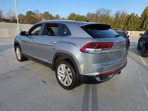 2022 Volkswagen Atlas Cross Sport 3.6L V6 SE w/Technology