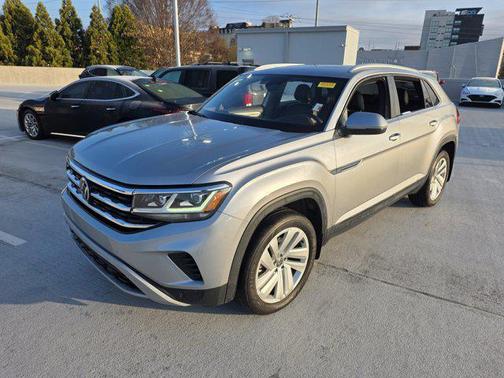 2022 Volkswagen Atlas Cross Sport 3.6L V6 SE w/Technology
