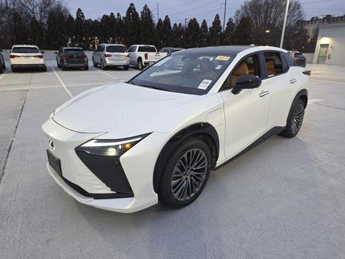 2023 Lexus RZ 450e Luxury