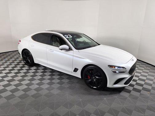 2023 Genesis G70 3.3T RWD