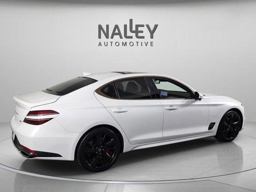 2023 Genesis G70 3.3T RWD