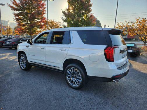 2023 GMC Yukon Denali Ultimate