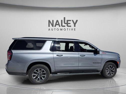 2022 Chevrolet Suburban 4WD Z71