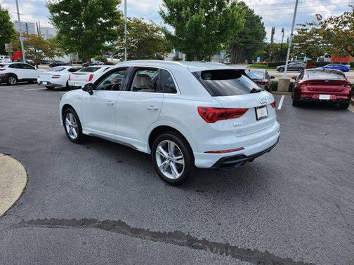 2019 Audi Q3 2.0T S line Premium Plus
