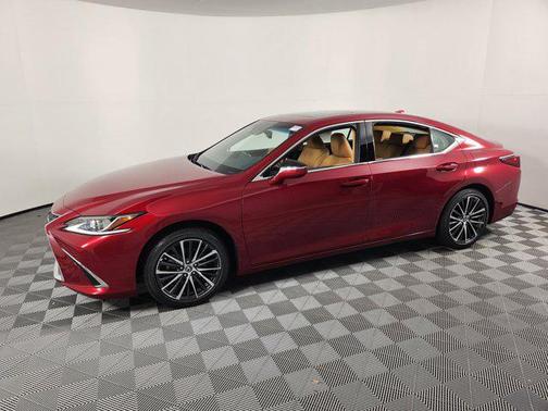 2025 Lexus ES 350 Base