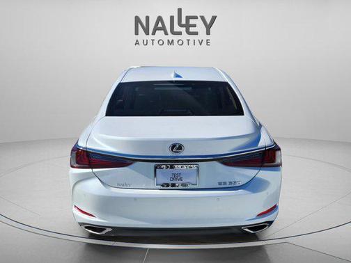 2025 Lexus ES 350 Base