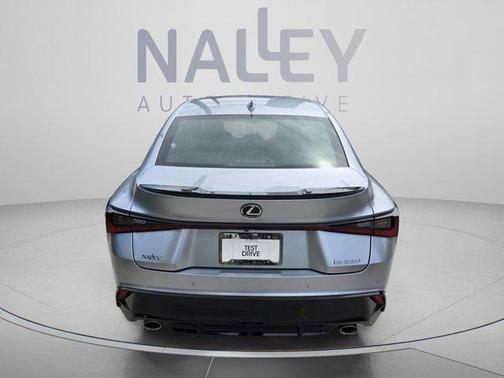 Iridium 2022 Lexus IS 350 Base