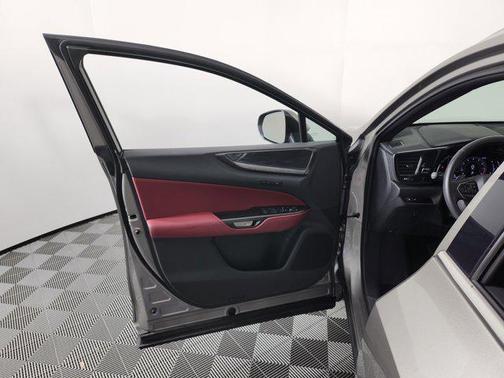 2025 Lexus NX 250 Premium