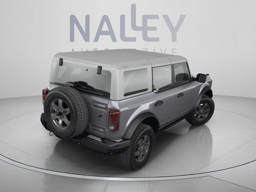 Carbonized Gray Metallic 2023 Ford Bronco Black Diamond