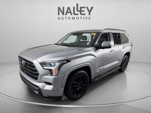 2024 Toyota Sequoia SR5