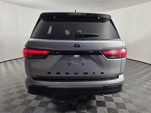 2024 Toyota Sequoia SR5