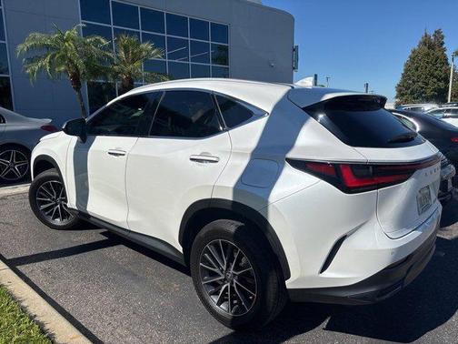 2024 Lexus NX 250 Premium