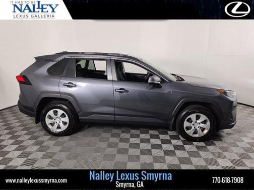 2019 Toyota RAV4 LE