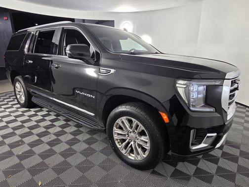 2022 GMC Yukon XL SLT