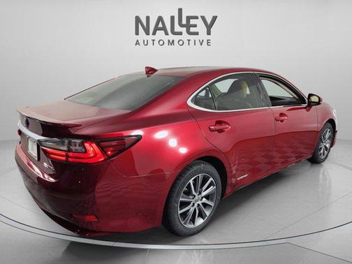 2017 Lexus ES 300h Base
