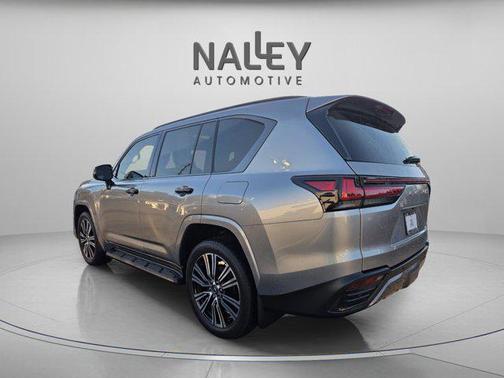 2025 Lexus LX 600 Luxury