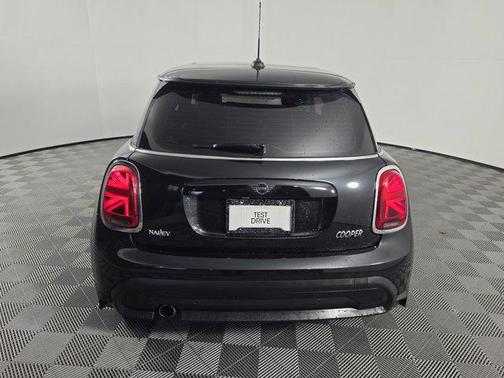 2024 MINI Hardtop Cooper