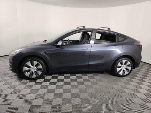 2024 Tesla Model Y Long Range Dual Motor All-Wheel Drive