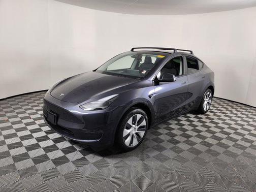 2024 Tesla Model Y Long Range Dual Motor All-Wheel Drive