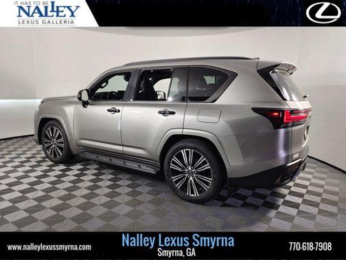2025 Lexus LX 600 Luxury