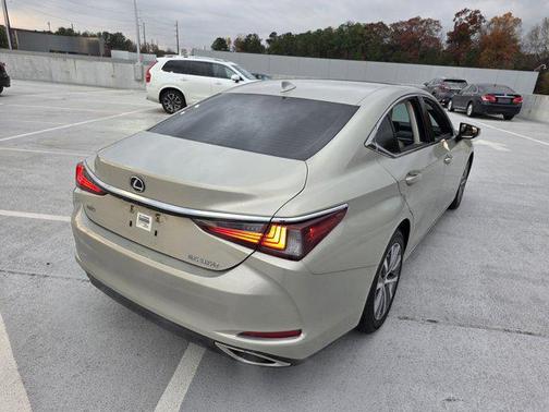 2019 Lexus ES 350 Base