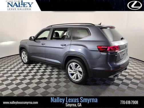 2022 Volkswagen Atlas 3.6L SE w/Technology