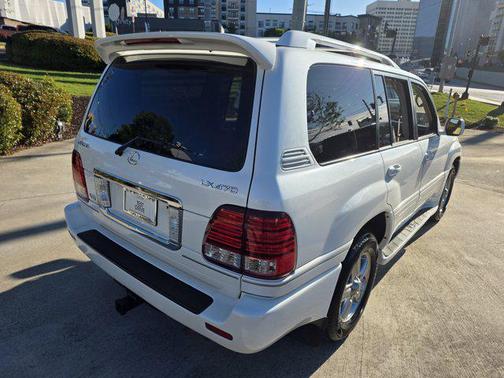 Crystal White 2007 Lexus LX 470 Base