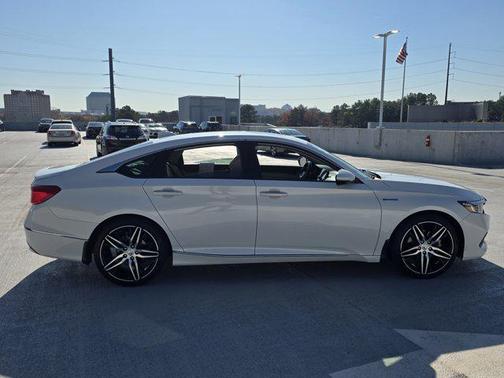 2022 Honda Accord Hybrid Touring