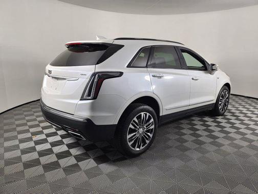 2020 Cadillac XT5 Sport