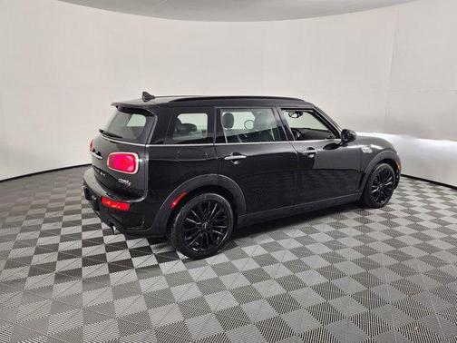 2019 MINI Clubman Cooper S
