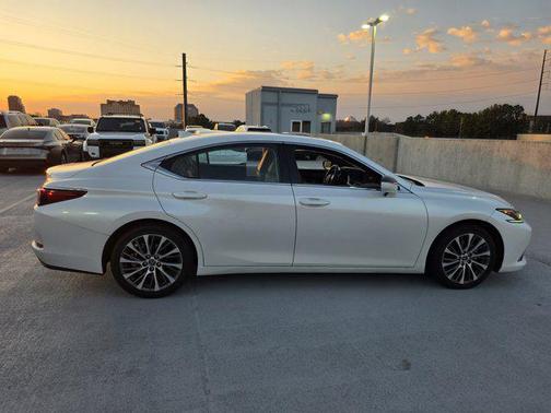 2020 Lexus ES 350 Base