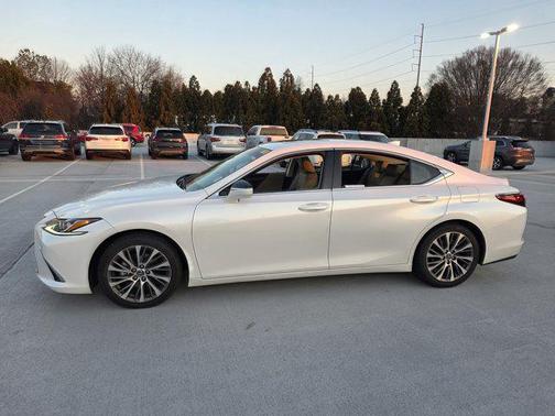 2020 Lexus ES 350 Base