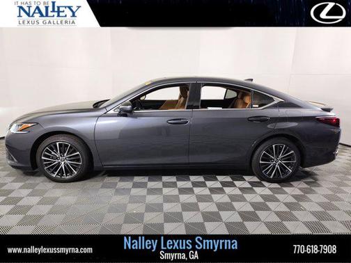 2025 Lexus ES 300h Base