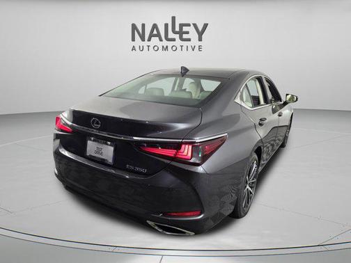 2025 Lexus ES 350 Base