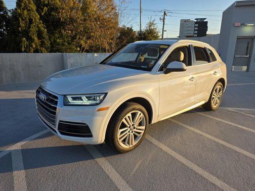 2019 Audi Q5 2.0T Premium Plus