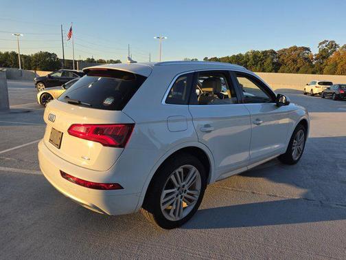 2019 Audi Q5 2.0T Premium Plus