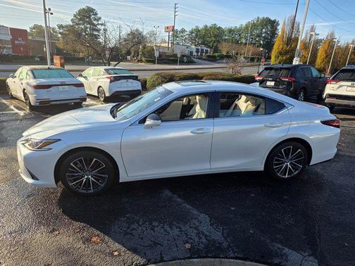 2025 Lexus ES 350 Base