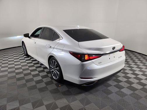 2021 Lexus ES 350 Base