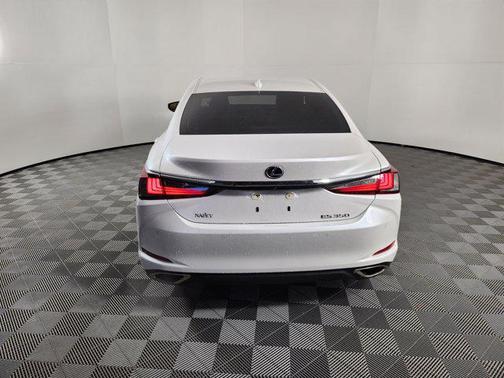 2021 Lexus ES 350 Base
