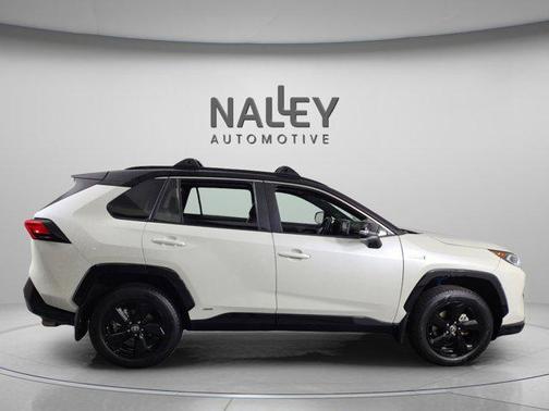 2021 Toyota RAV4 Hybrid SE