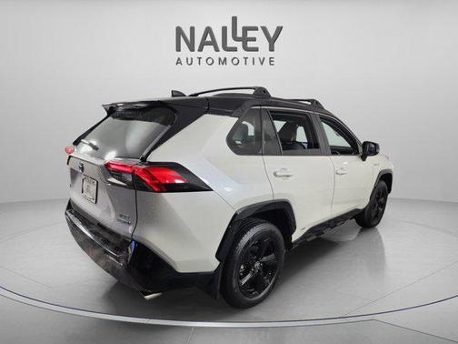 2021 Toyota RAV4 Hybrid SE