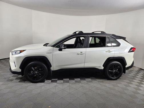 2021 Toyota RAV4 Hybrid SE