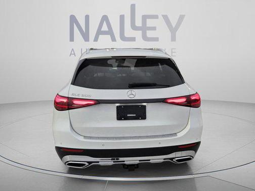 Polar White 2024 Mercedes-Benz GLC 300 Base