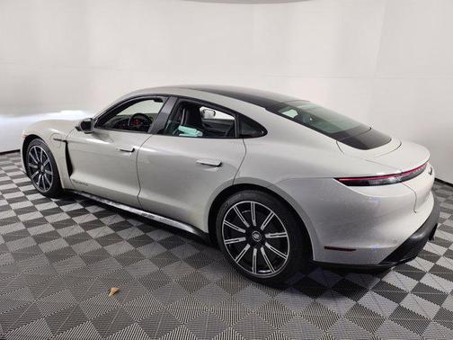 2021 Porsche Taycan 4S